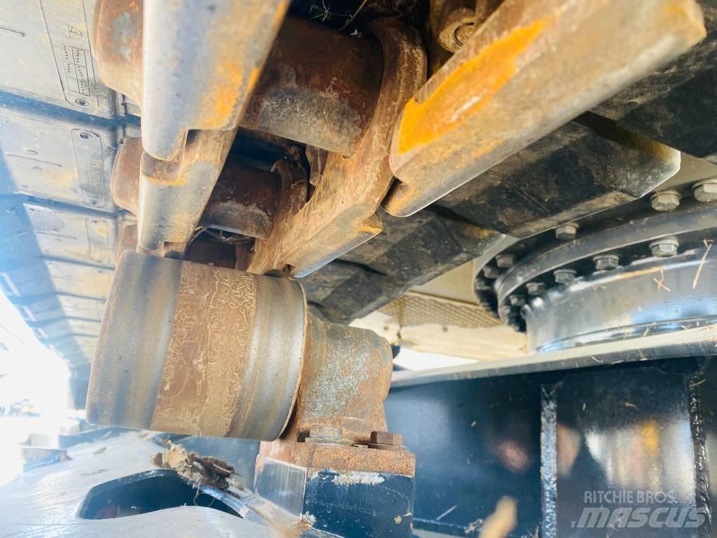 Komatsu pc138us-11eo Гусеничные экскаваторы