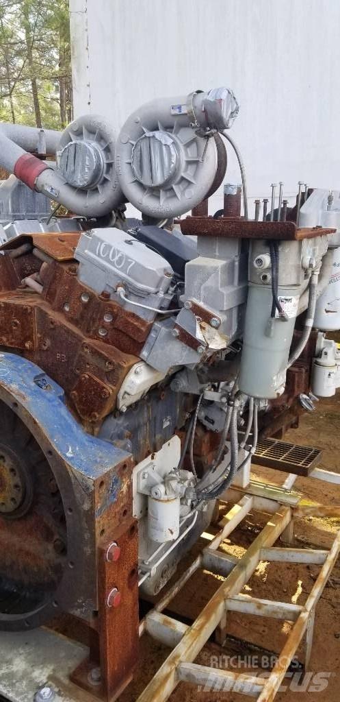 Cummins QST30 Компоненты строительной техники