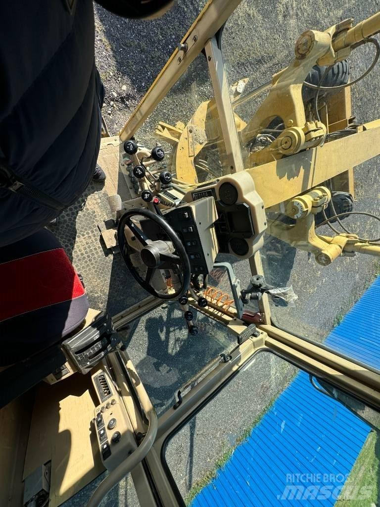 CAT 140 H Грейдеры