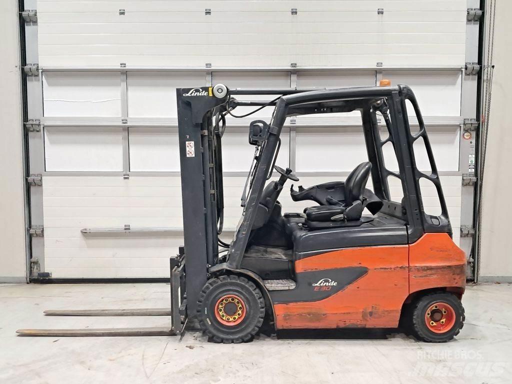 Linde E30-01 Электропогрузчики