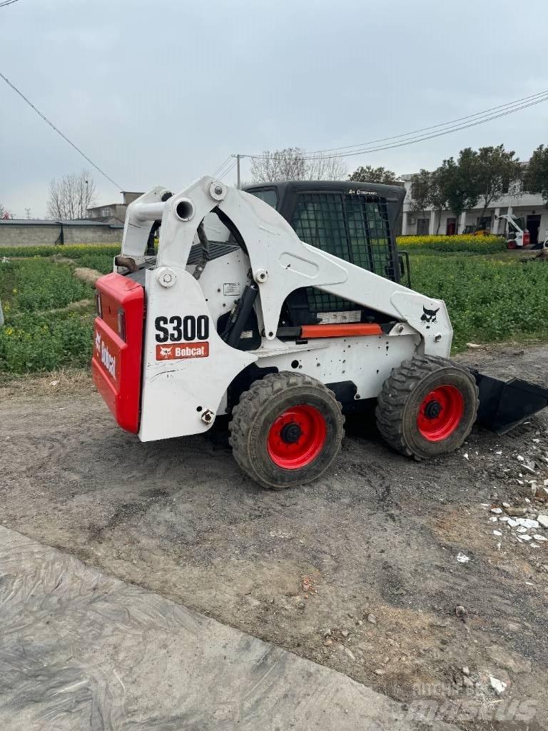 Bobcat S 330 Мини-погрузчики