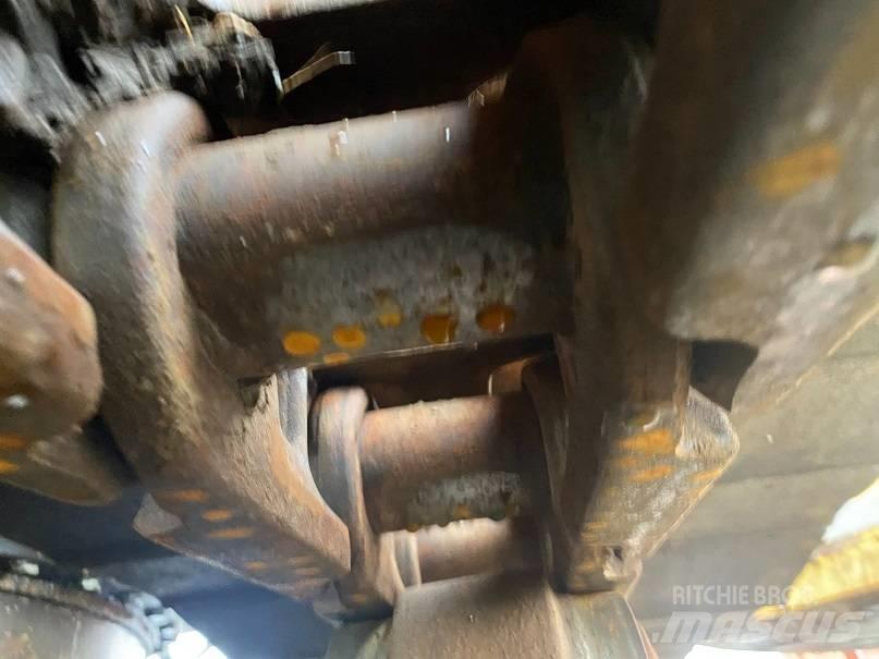 Hitachi EX 165 Гусеничные экскаваторы