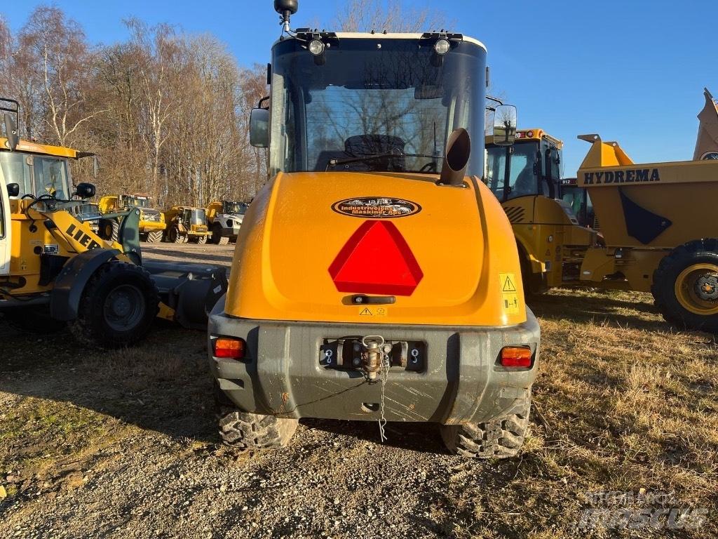 Liebherr L 506 Фронтальные погрузчики
