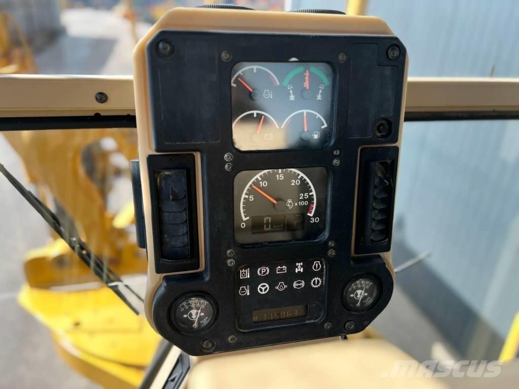 CAT 140H Грейдеры