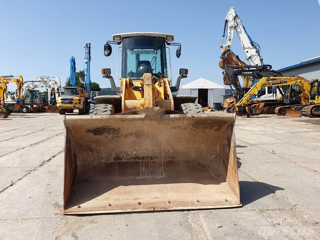 Liebherr L 538 Фронтальные погрузчики