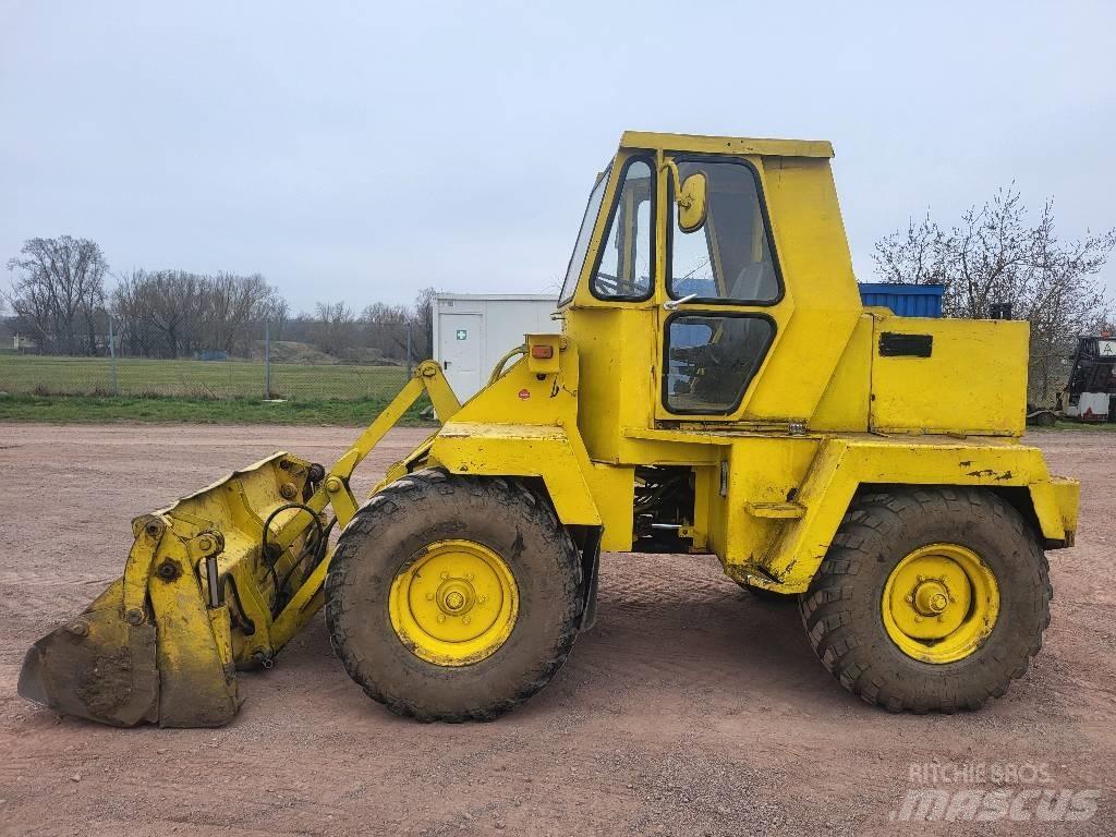 Schaeff SKL 700 Фронтальные погрузчики