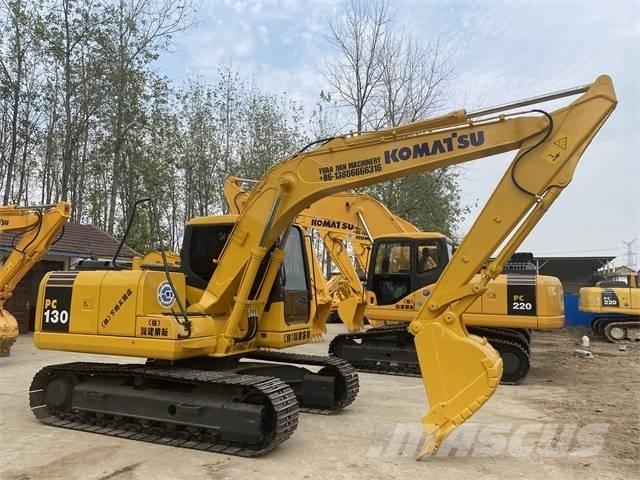 Komatsu PC130 Гусеничные экскаваторы