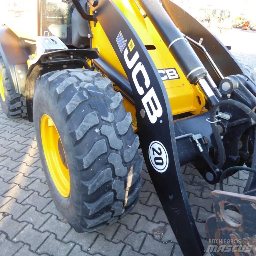 JCB 409 SV Фронтальные погрузчики