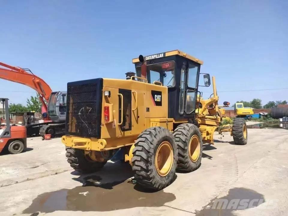 CAT 140K Грейдеры