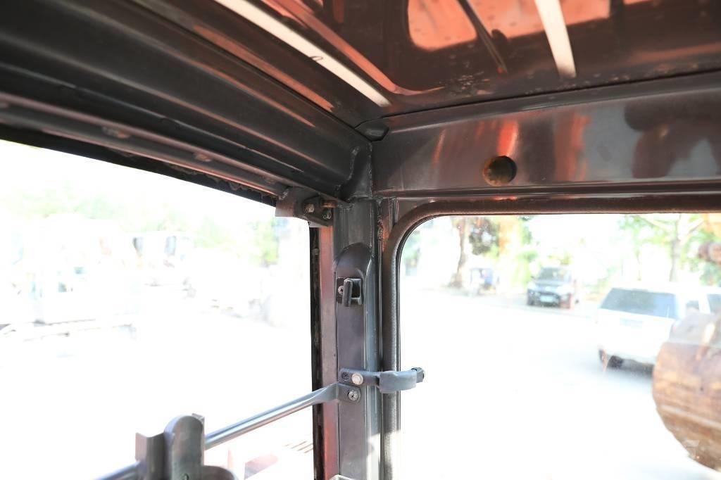 Hitachi ZX 60 Гусеничные экскаваторы