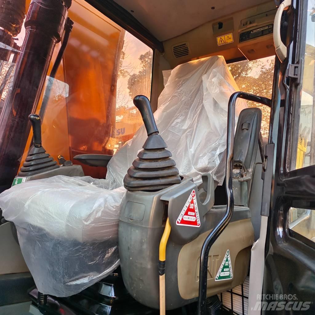 CAT 320 D Гусеничные экскаваторы