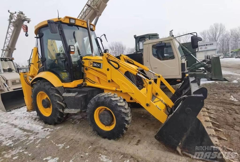 JCB 3CX Экскаваторы-погрузчики