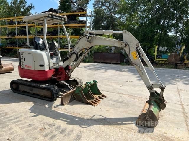 Takeuchi TB23R Мини-экскаваторы