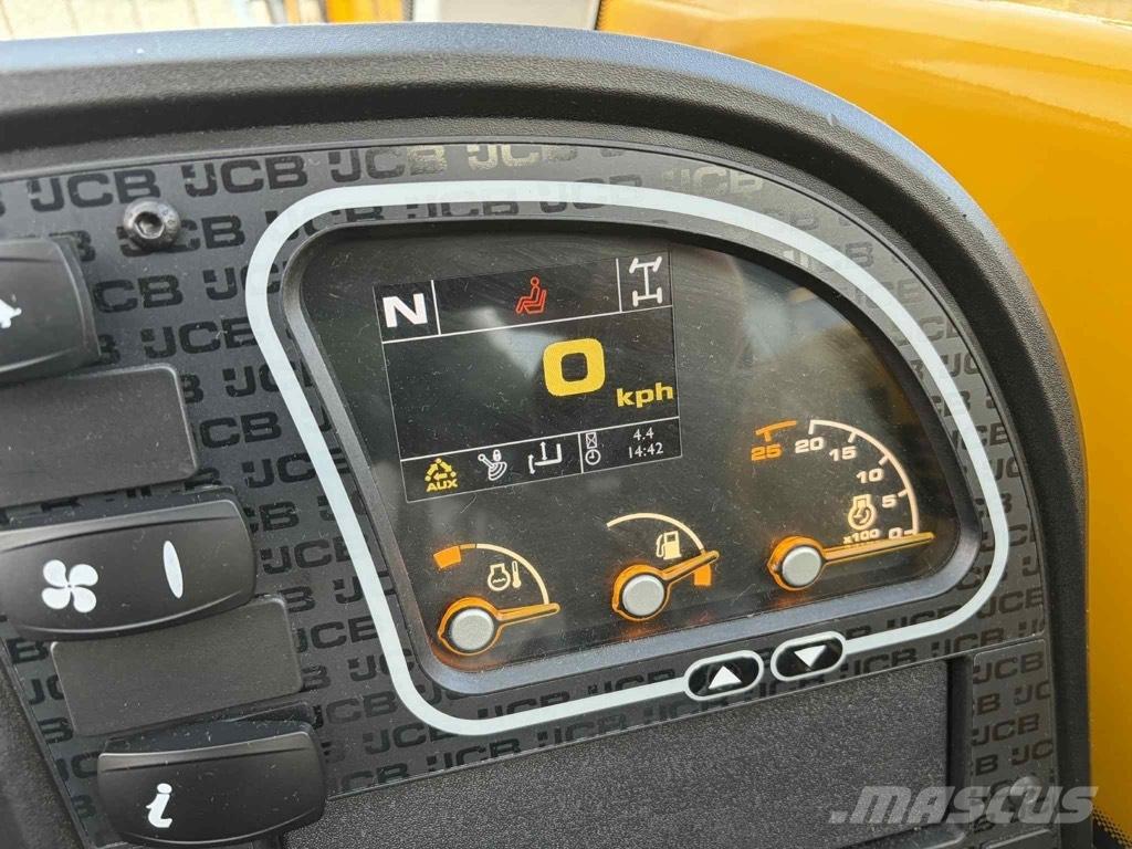 JCB 525-60 Hi-Viz Телескопические погрузчики