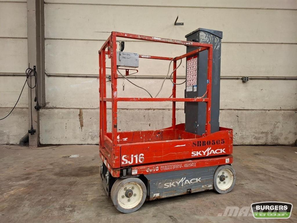 SkyJack SJ16 Разные подъемники и вышки