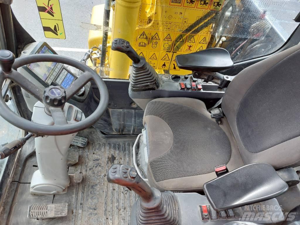 Komatsu PW148-11 Колёсные экскаваторы
