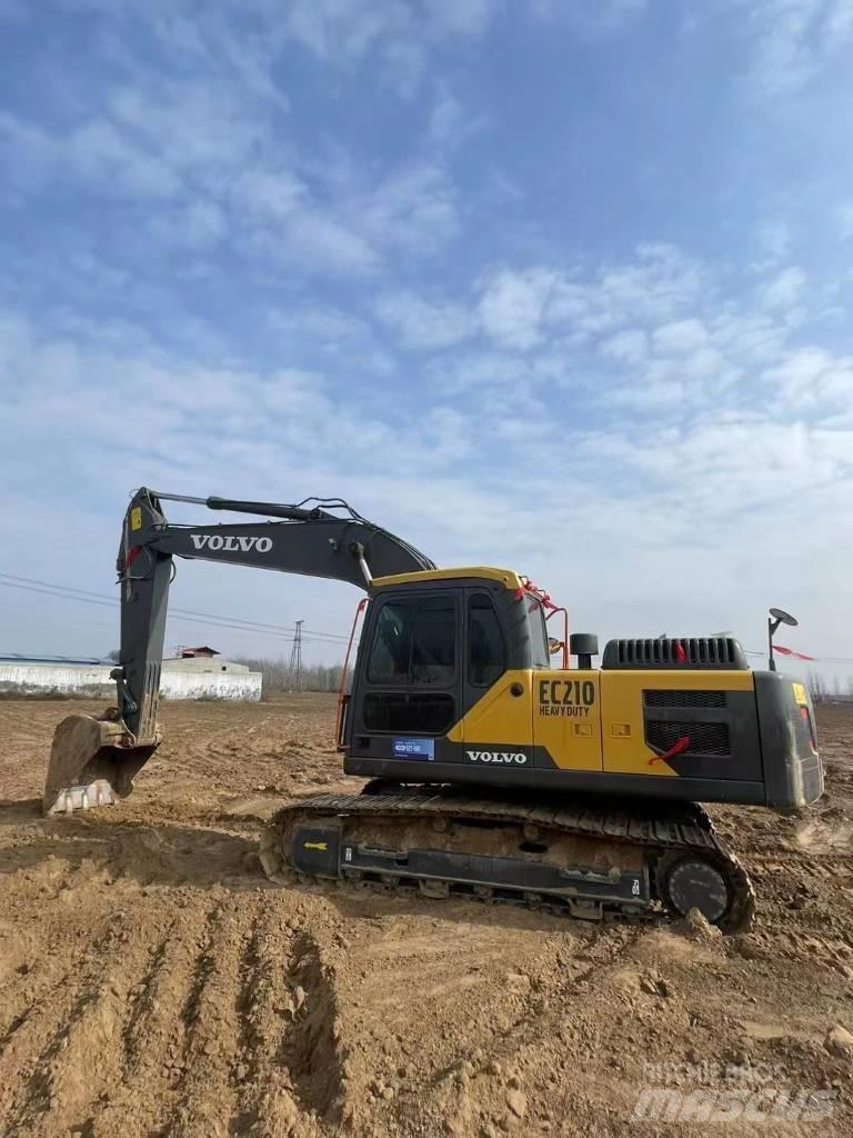 Volvo EC210D Гусеничные экскаваторы