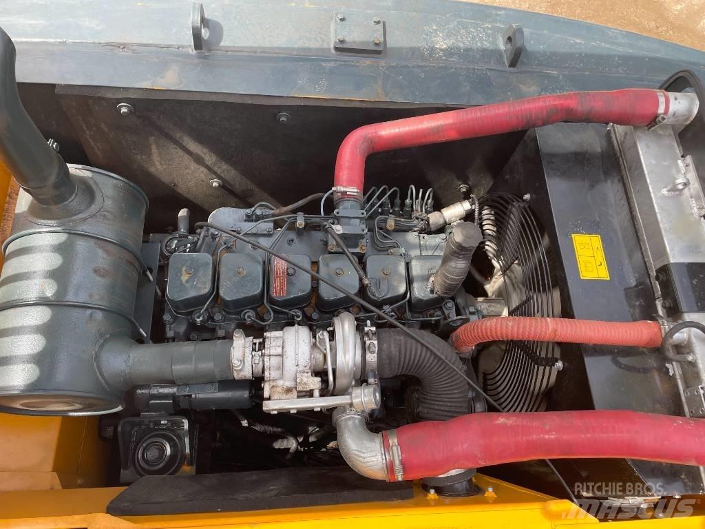 Hyundai 220LC-9S Гусеничные экскаваторы