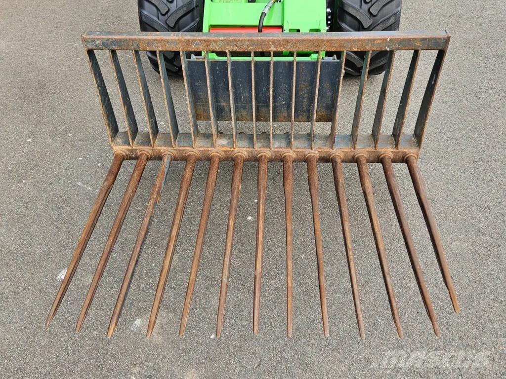 Avant Tegelriek Строительная техника - Другие