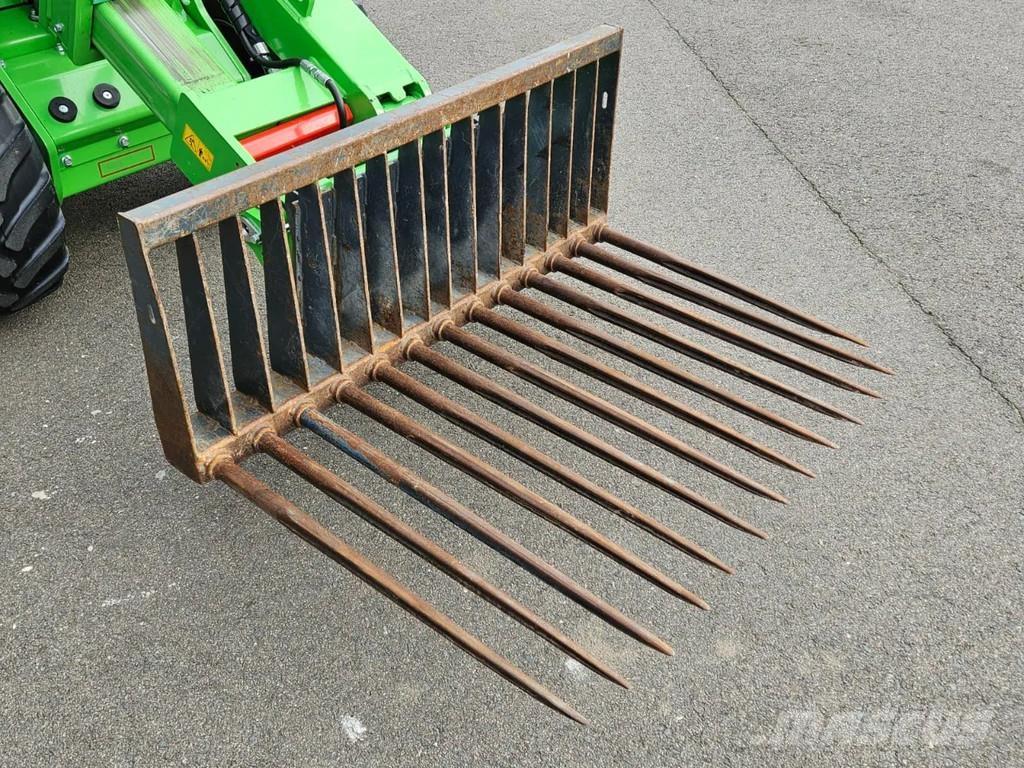 Avant Tegelriek Строительная техника - Другие