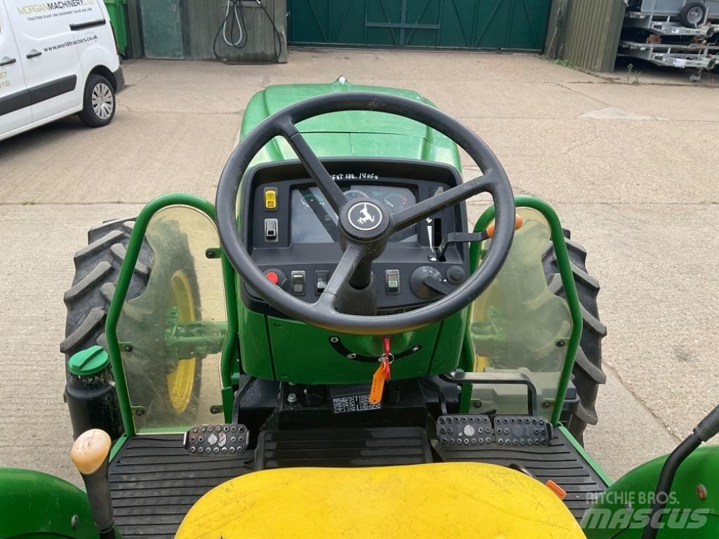 John Deere 5050E Трактора