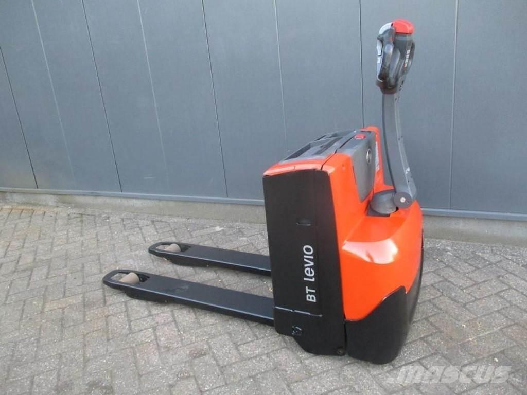 BT LWE 160 Ручные электрические тележки