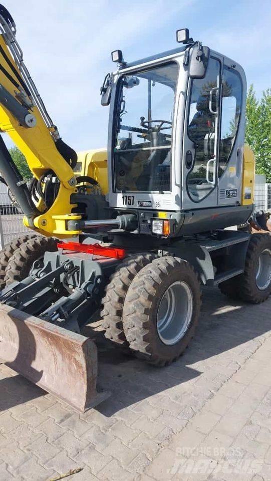 Wacker Neuson EW 100 Колёсные экскаваторы