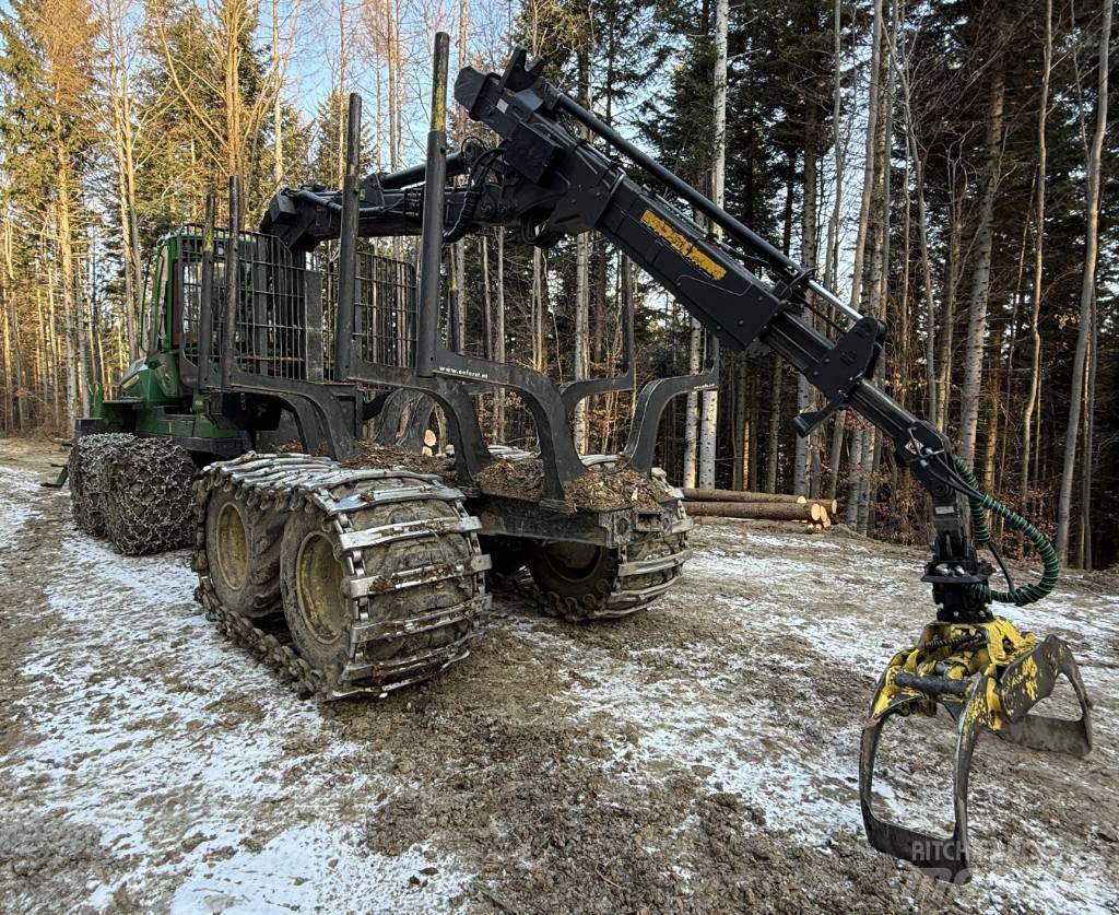 John Deere 1010G Форвардеры