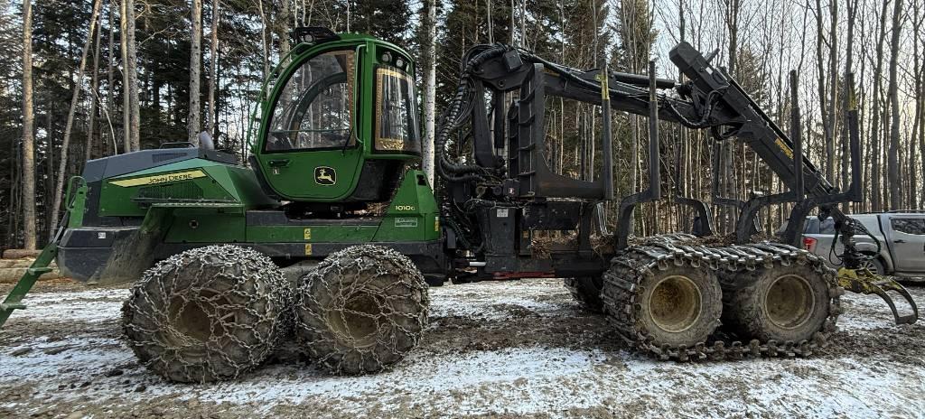 John Deere 1010G Форвардеры