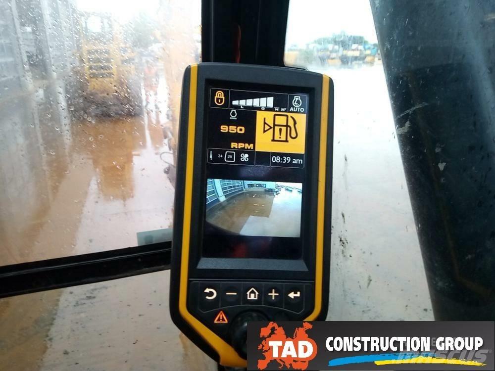 JCB JS 220 LC Гусеничные экскаваторы