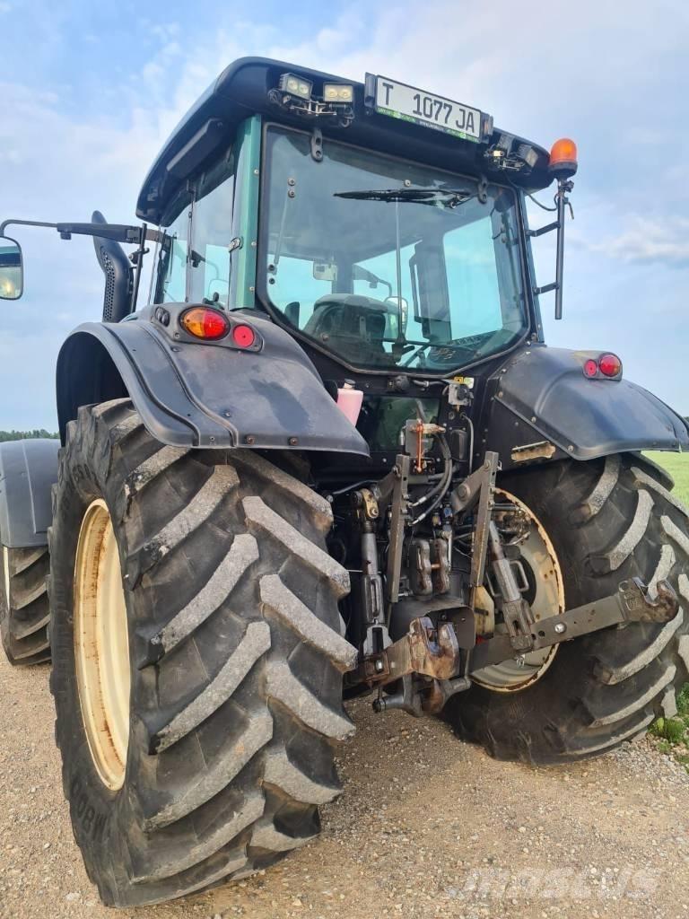 Valtra T 173 HiTech Трактора