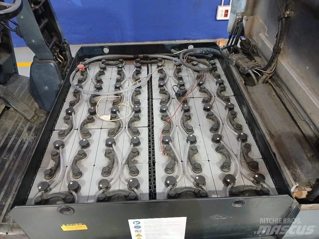 Nissan GQ02 L 30 CU Электропогрузчики