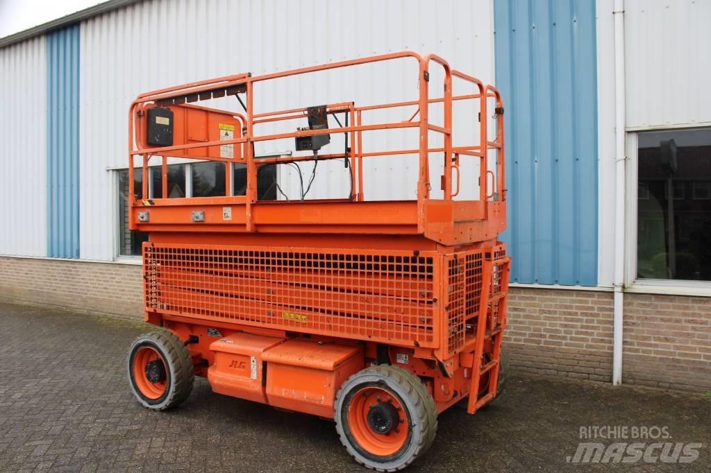 JLG M 3369 Ножничные подъемники