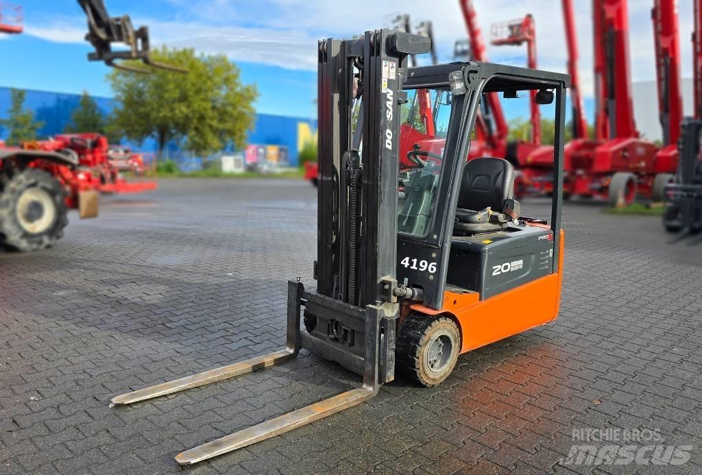 Doosan B 20 T-5 FFT Электропогрузчики