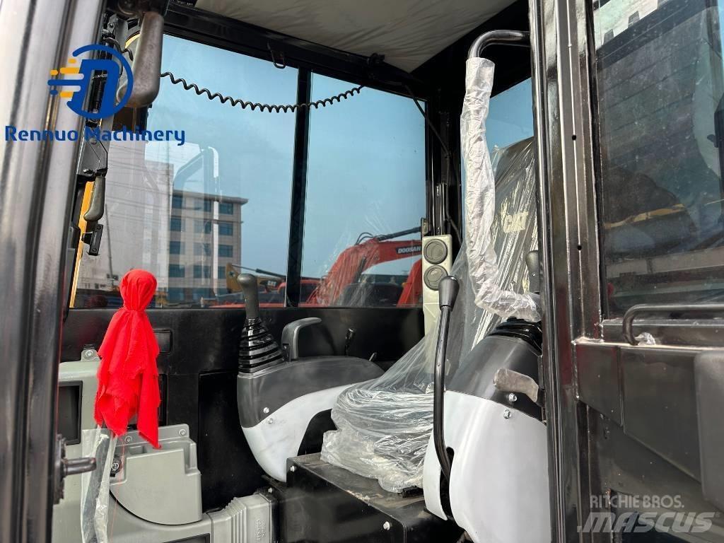 CAT 306E with rubber Мини-экскаваторы