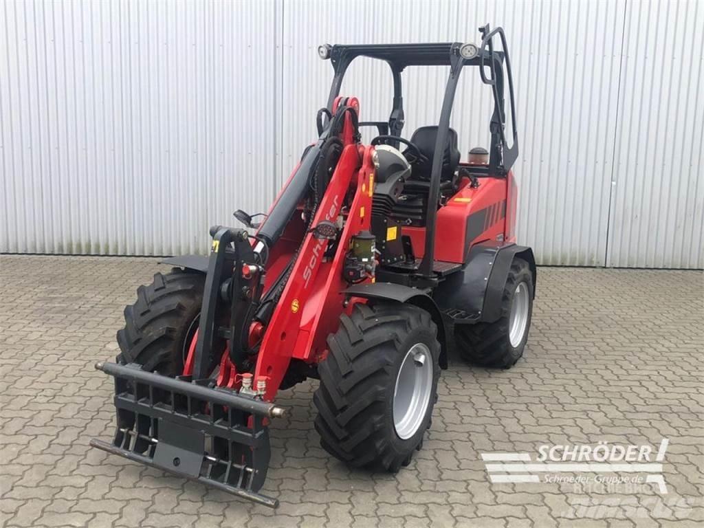 Schäffer 4670 Малые погрузчики