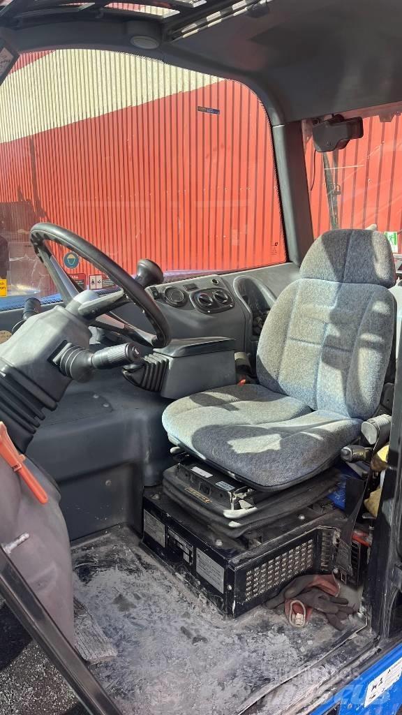 New Holland LM 5060 Телескопические погрузчики
