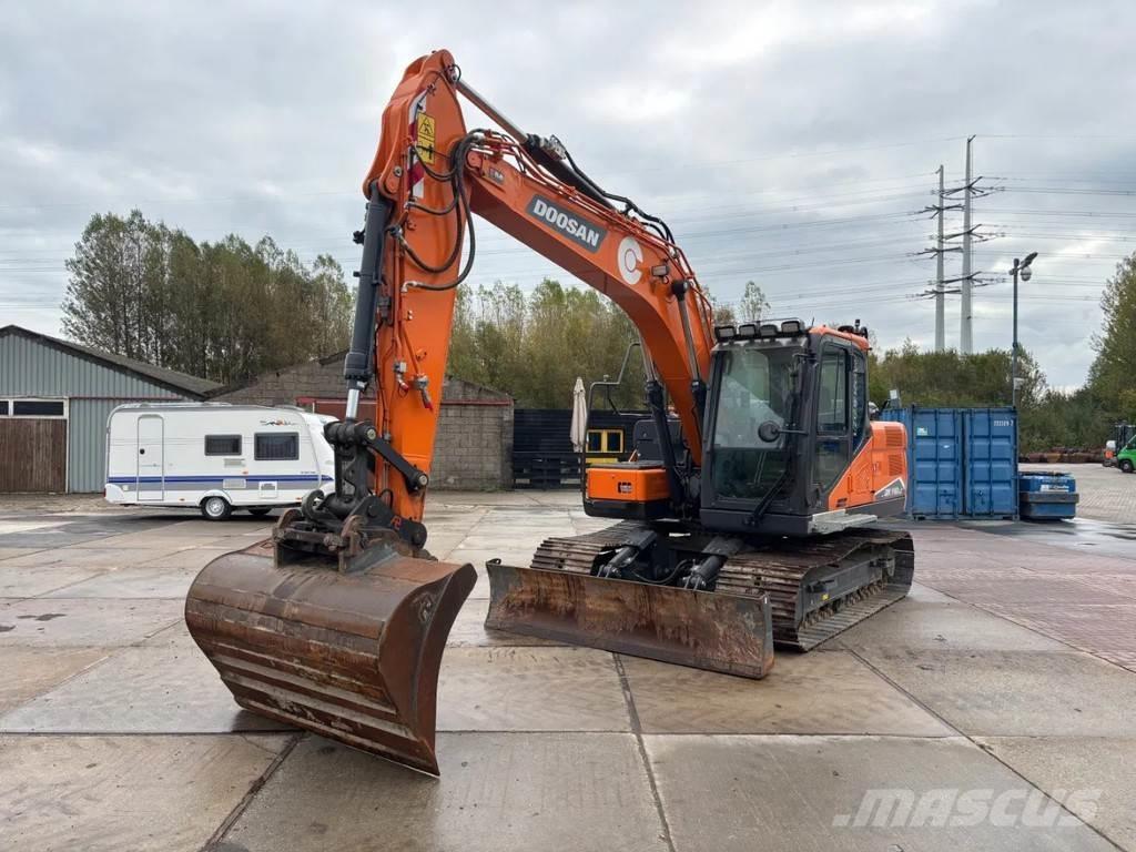 Doosan DX140LC-7 Гусеничные экскаваторы