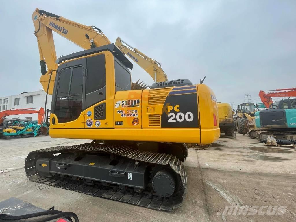 Komatsu PC 200-8 Гусеничные экскаваторы