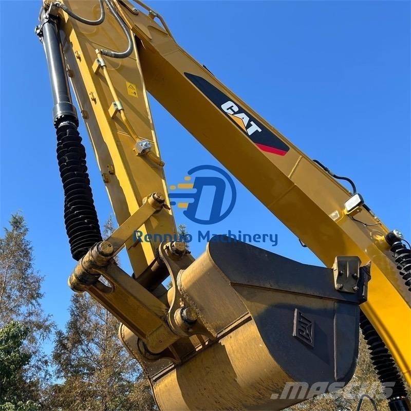 CAT 323D2 Гусеничные экскаваторы