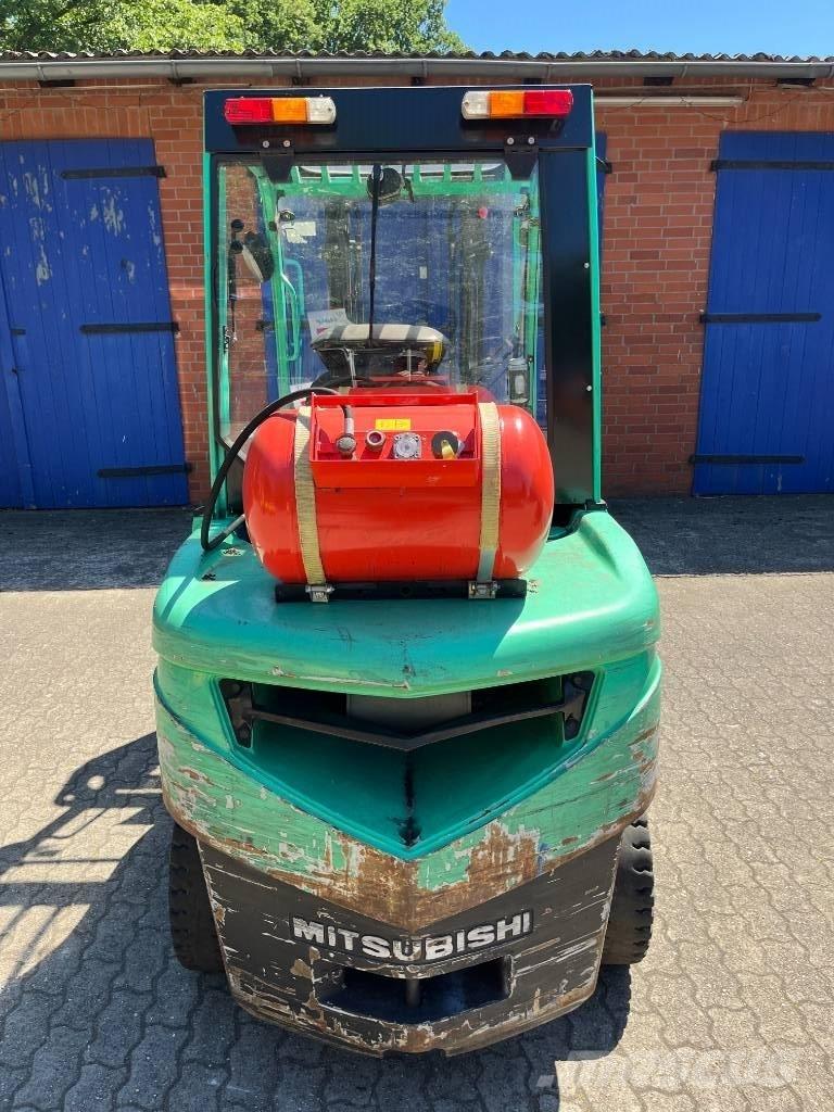 Mitsubishi FG 35 N Газовые погрузчики
