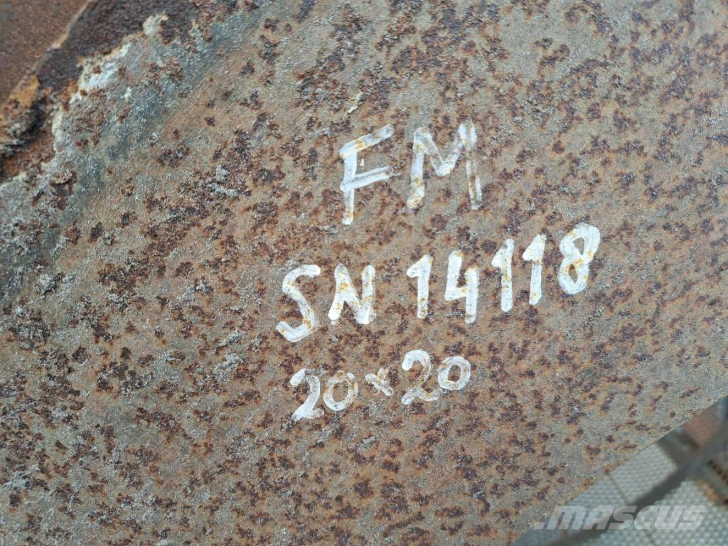 Farwick Mustang Мобильные грохоты