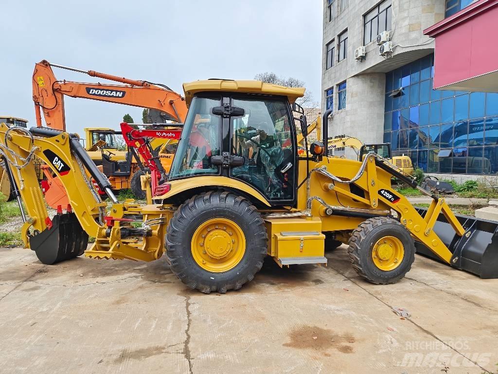 CAT 420 F Экскаваторы-погрузчики