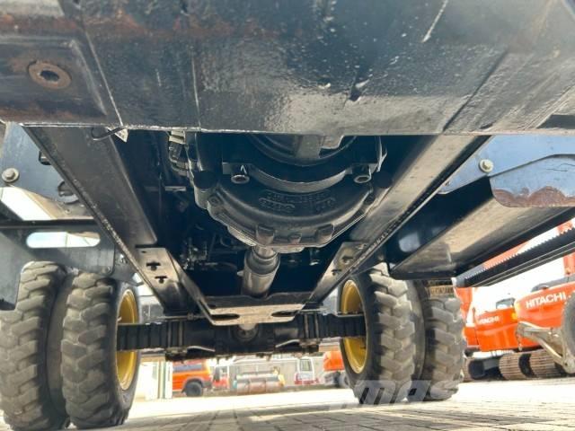 Yanmar TW110W Колёсные экскаваторы