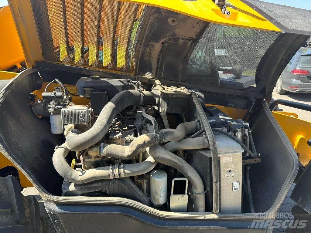 JCB 531-70 Agri Plus Сельскохозяйственные телескопические погрузчики