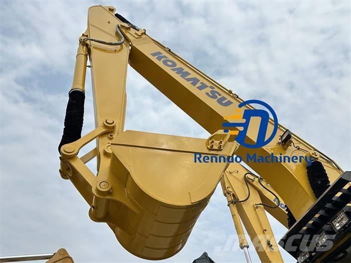 Komatsu PC 220-8 Гусеничные экскаваторы