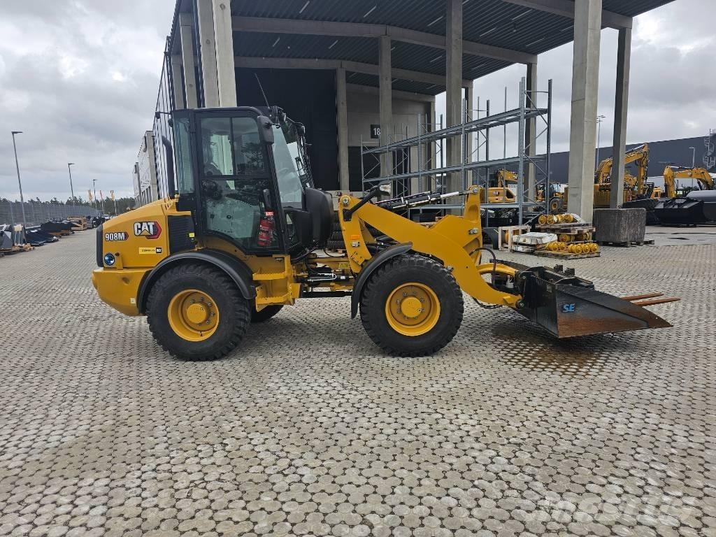 CAT 908 M Фронтальные погрузчики