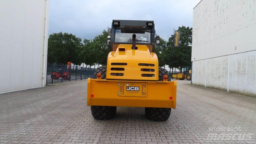 JCB VM166D Грунтовые катки