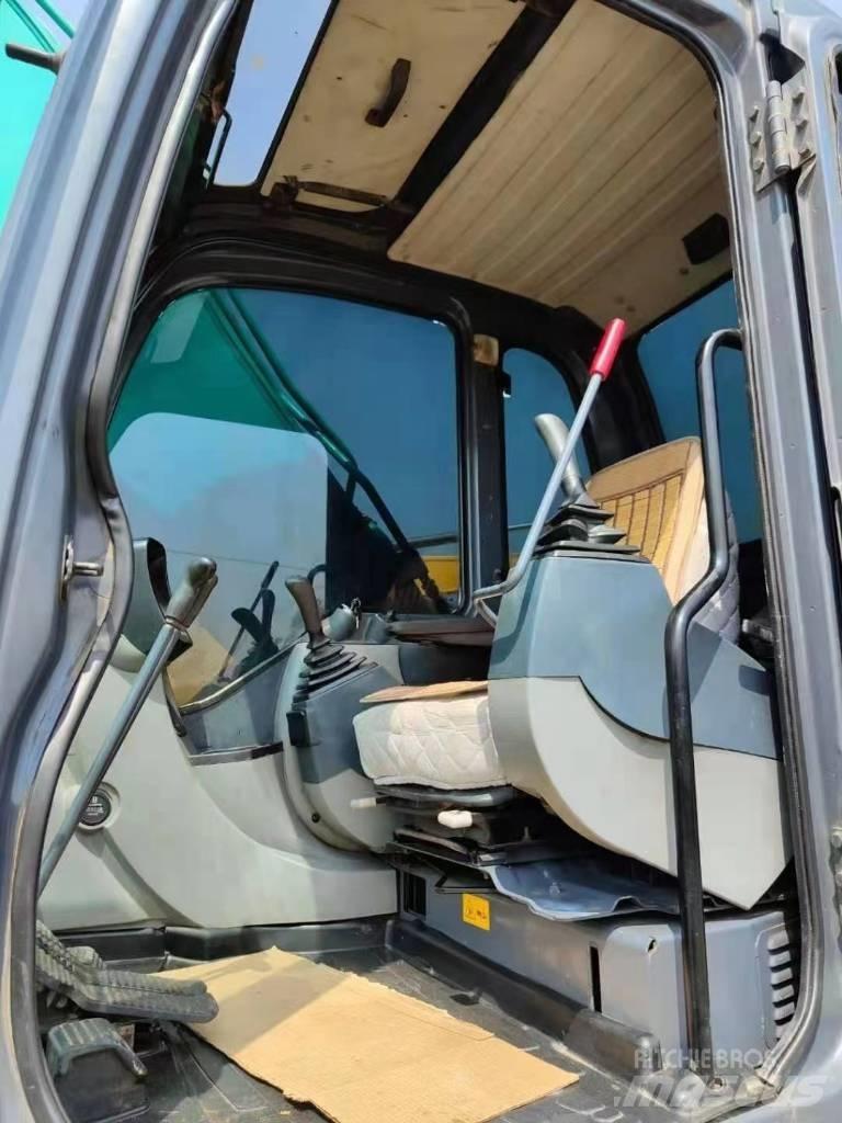 Kobelco SK 260 Гусеничные экскаваторы