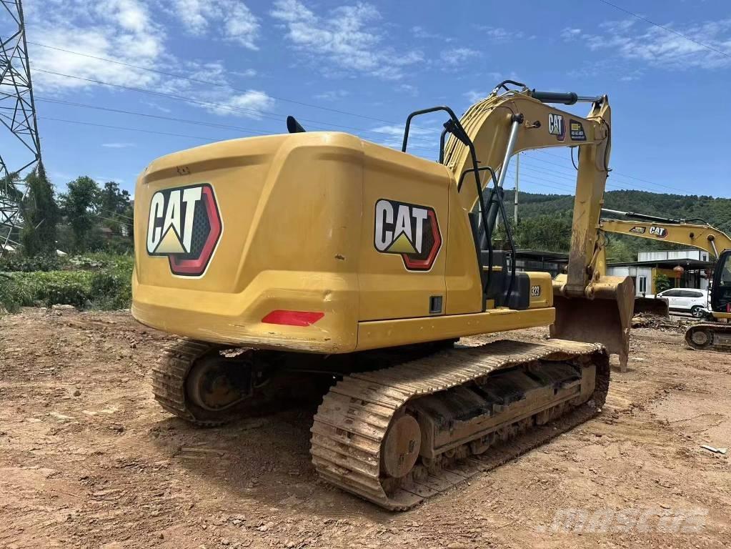 CAT 323 Гусеничные экскаваторы